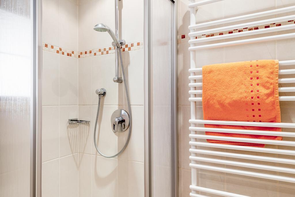 Ferienhaus Apart Sonnzeit Сьолден Стая снимка