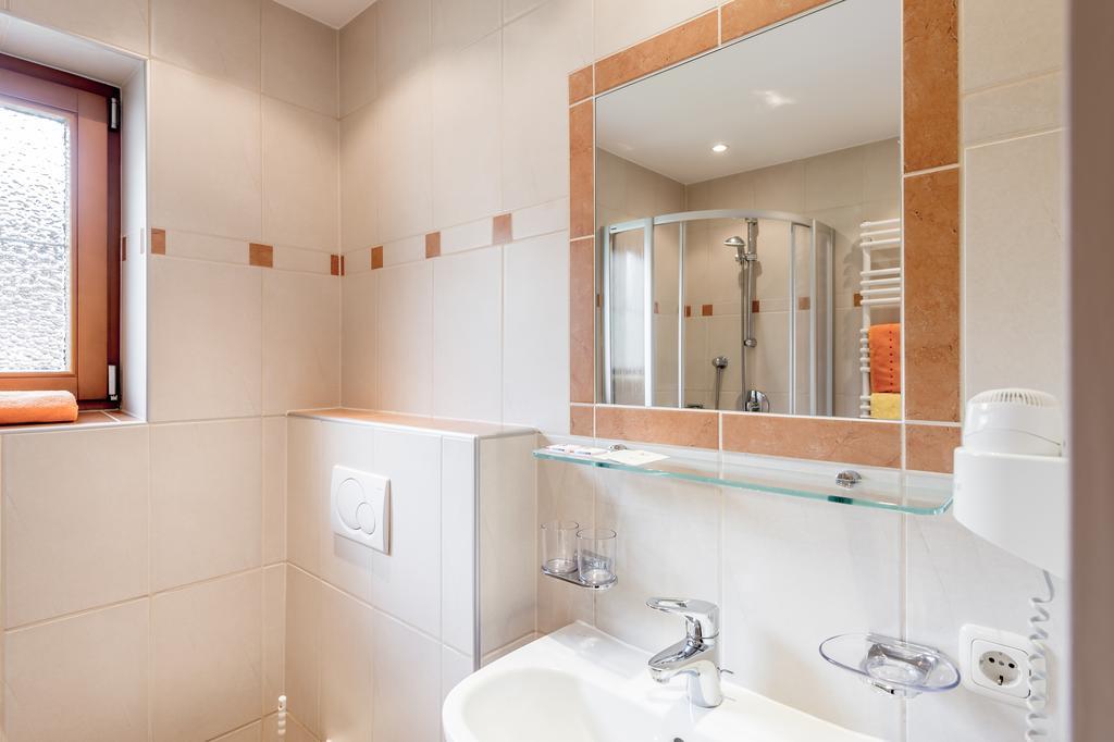 Ferienhaus Apart Sonnzeit Сьолден Стая снимка