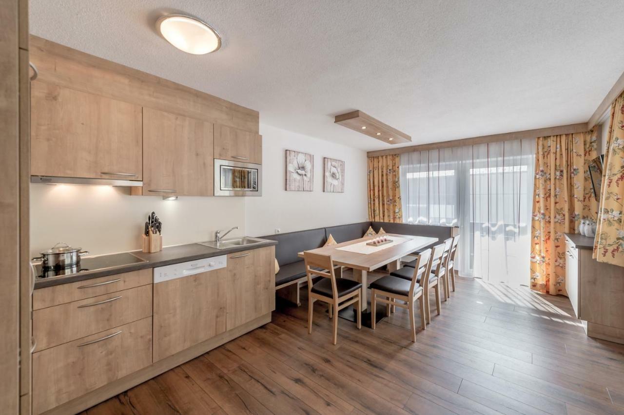 Ferienhaus Apart Sonnzeit Сьолден Екстериор снимка